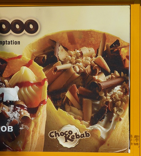 Chocloate kebabs exist in Bulgaria. But we couldn't find one.