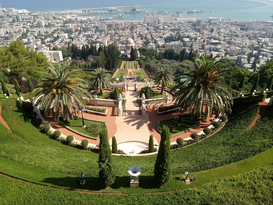 Bahai gardens in Haifa. I could eat a kebab up here.