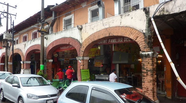 street full of kebab shops in Villahermosa, Mexico