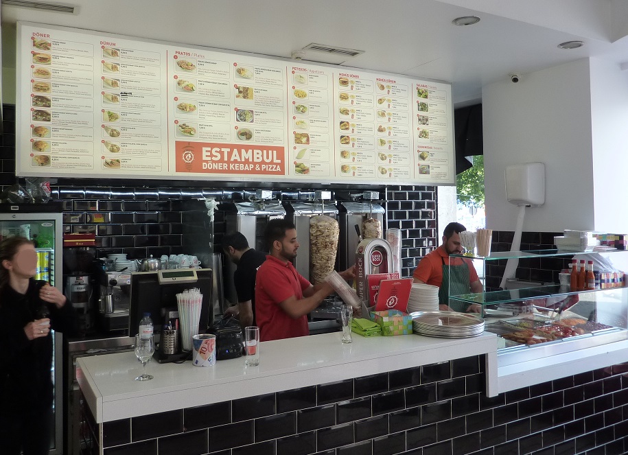 Estambul kebab shop in Porto, Portugal