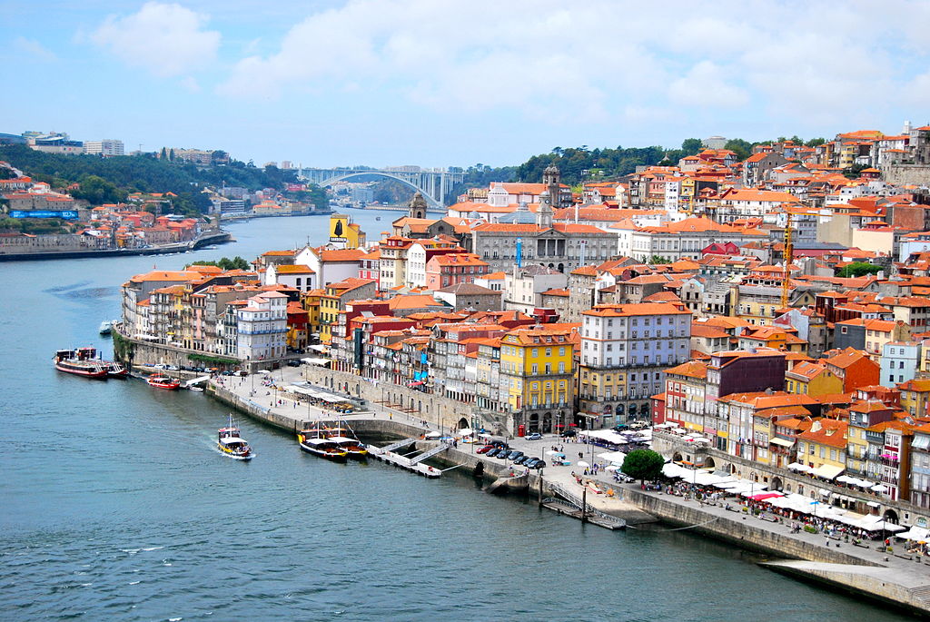 Classic image of Porto, Portugal